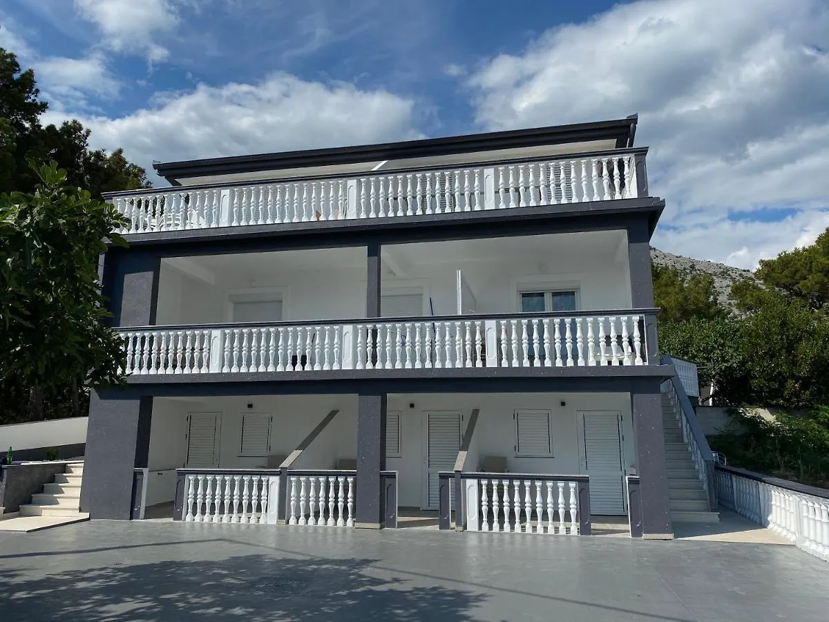 Apartmani Anita Starigrad Paklenica 0*,